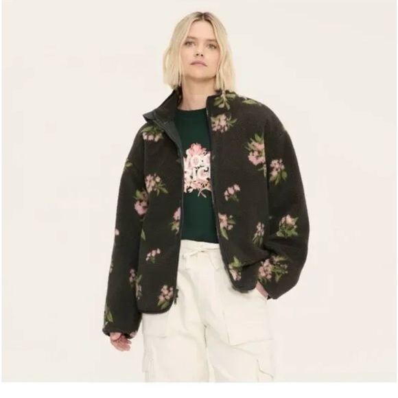 Woolrich cozy Floral Fleece Jacketin shades of green and pink small